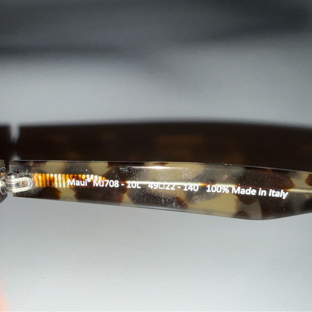 Tortoise Shell Sunglasses - Picture 4 of 5